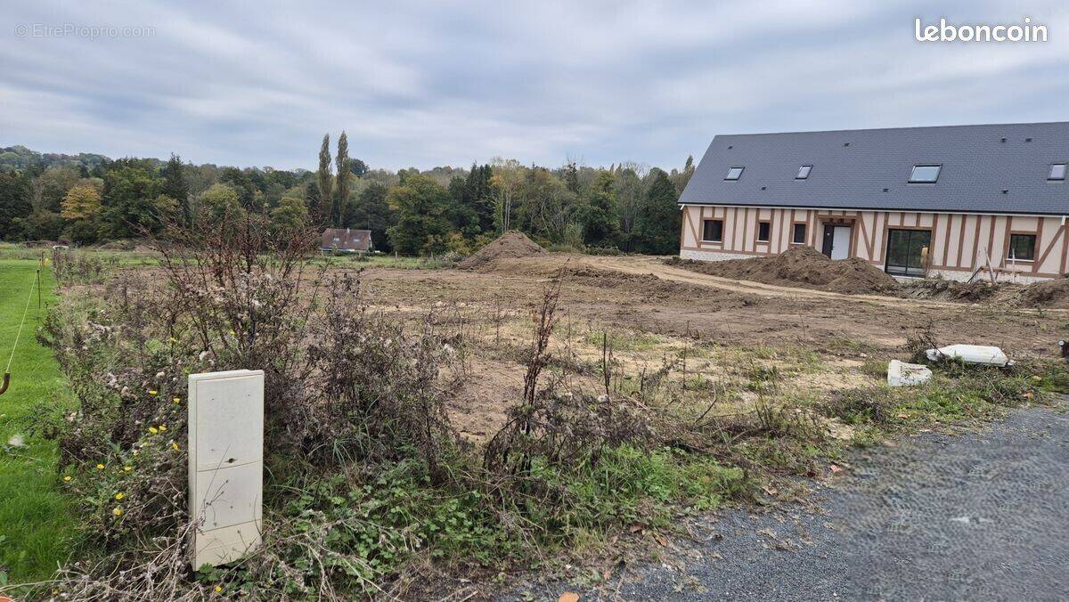 Terrain à CLARBEC