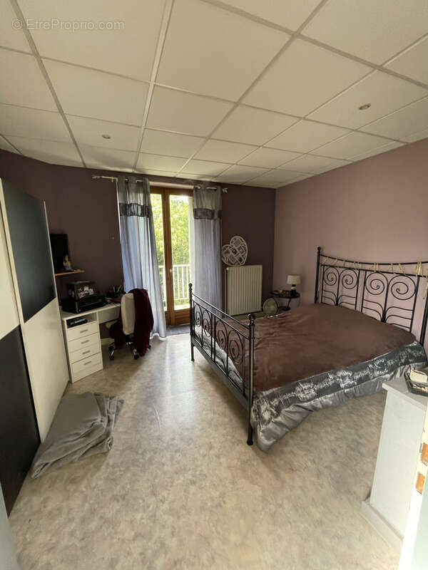 Appartement à VIGNEULLES-LES-HATTONCHATEL