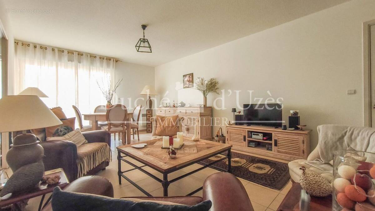 Photo 1 - Appartement à UZES