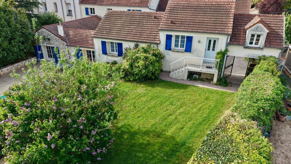 Maison à GOUVERNES