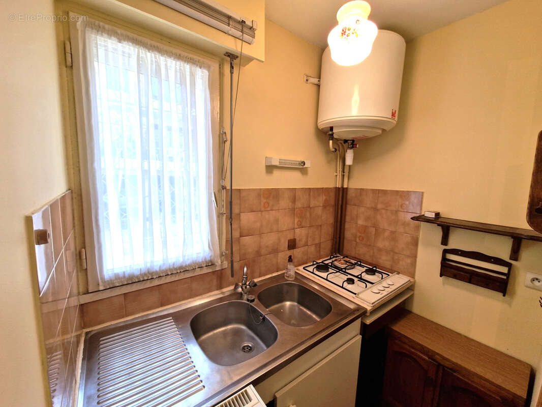 Appartement à SIX-FOURS-LES-PLAGES