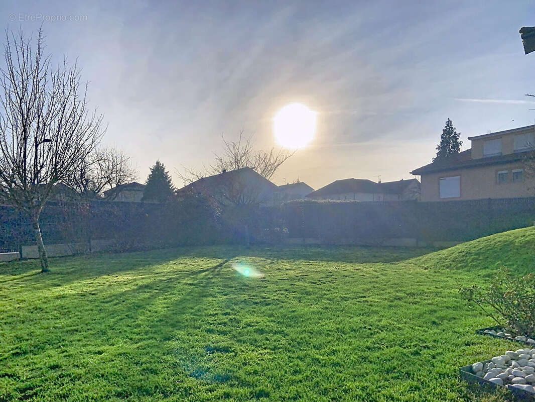 Maison à GIRONCOURT-SUR-VRAINE