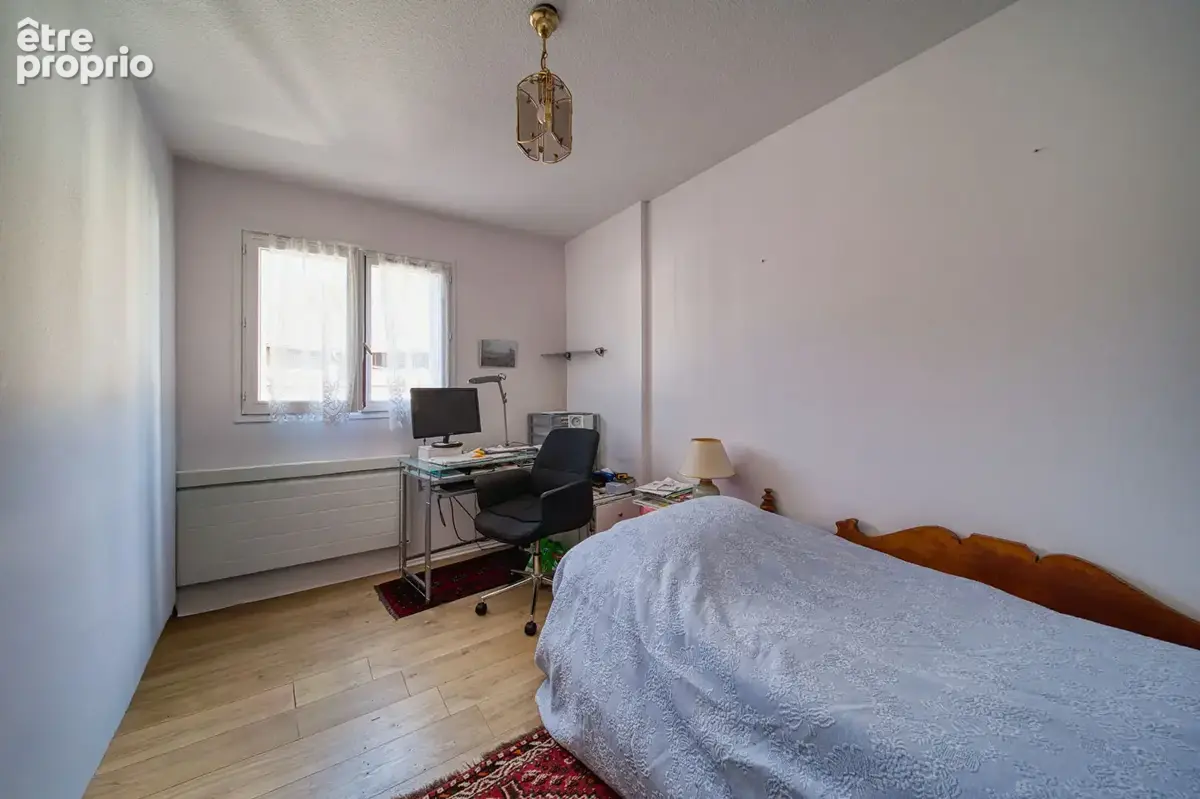 T3 67 m²  Terrasse et Ascenseur - Voiron Gare - photo 6