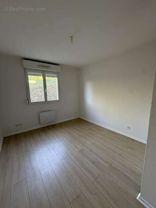 Appartement à NOUZONVILLE