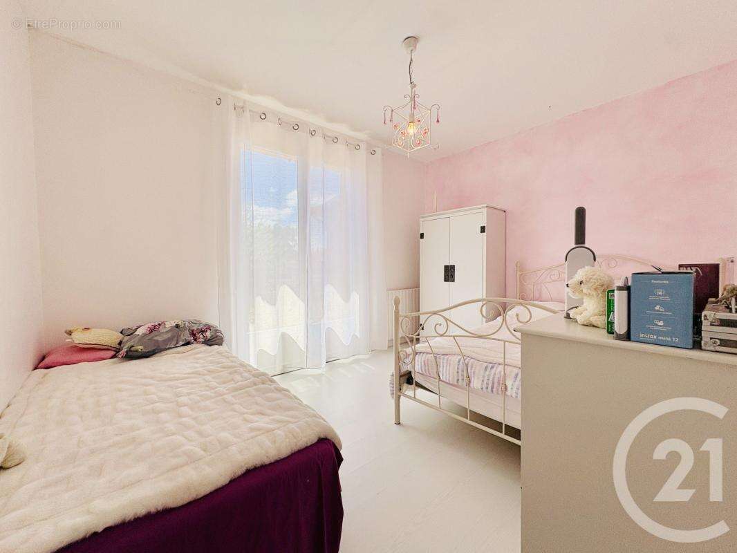 Maison 155 m² à Peyrat-De-Bellac  - photo 19