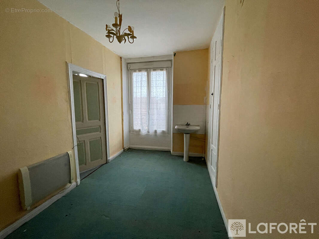 Appartement Langeac 4 pièce(s) 63 m2 - photo 3