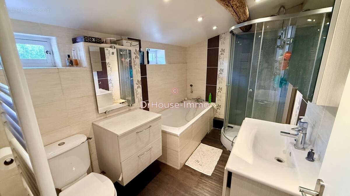 Maison 176 m² à Romans  - photo 9