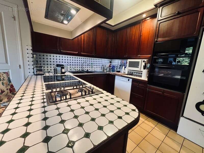 Maison à VAUX-SUR-VIENNE