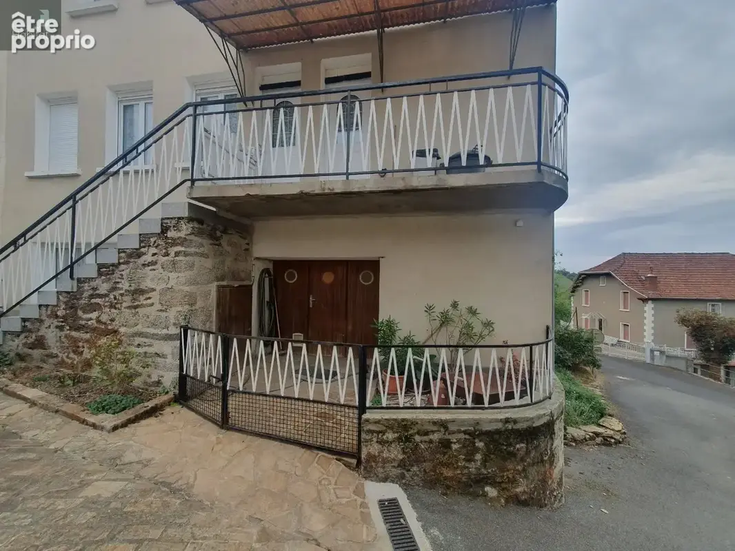 Maison de Bourg avec 6 chambres - photo 8