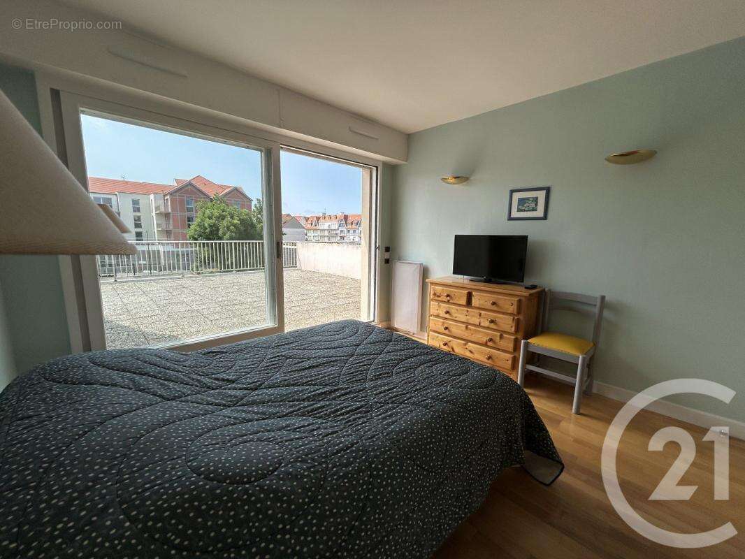 Appartement à NESLES