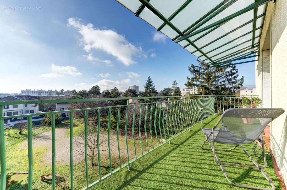 Appartement à CALUIRE-ET-CUIRE