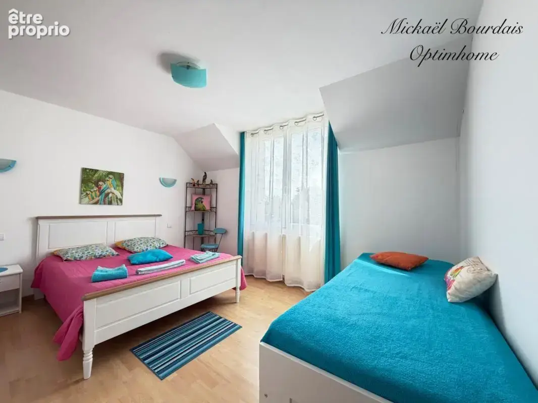  Maison familiale de caractère 190 m2 – 5 chambres – Environnement calme – Proche centre de La Flèche - photo 14