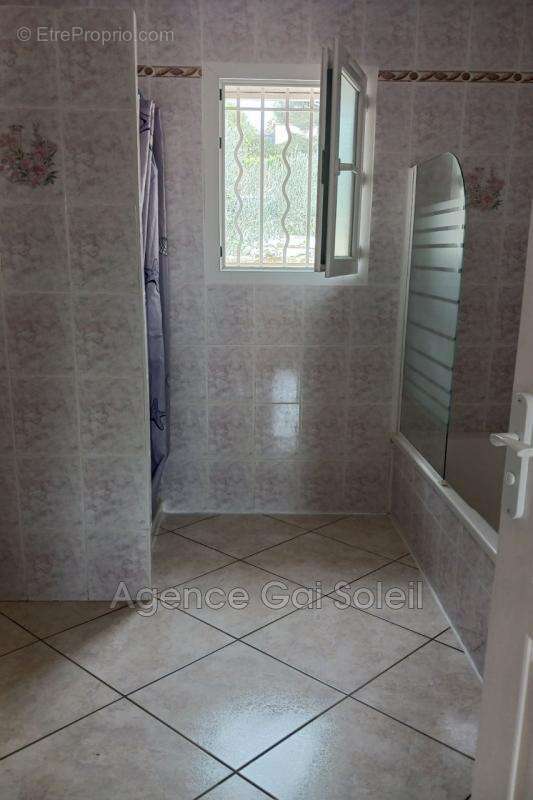 Maison à THEZAN-LES-BEZIERS