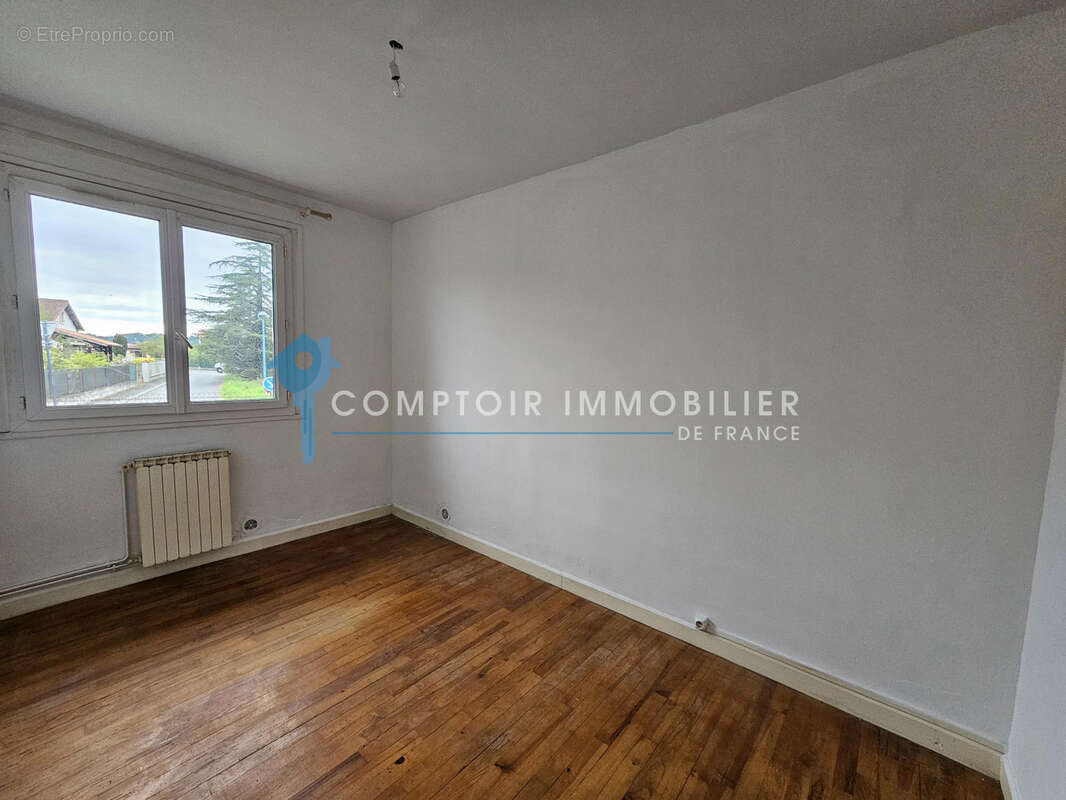 Dpt Haute Garonne31- A vendre St Gaudens 31800- Maison T5 sur parcelle de 640 m2 avec garage - photo 7