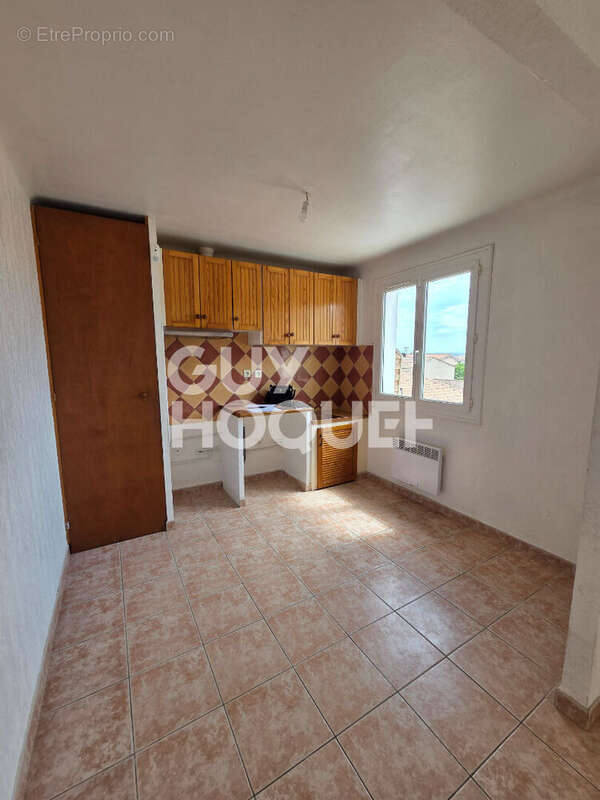 Appartement à CHATEAUNEUF-LES-MARTIGUES