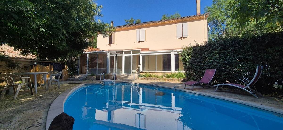 Maison à MOLIERES-SUR-CEZE