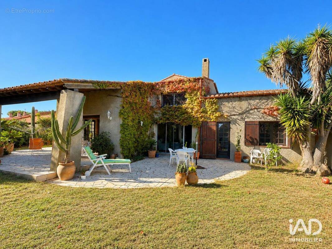 Photo 1 - Maison à SAINT-CYPRIEN