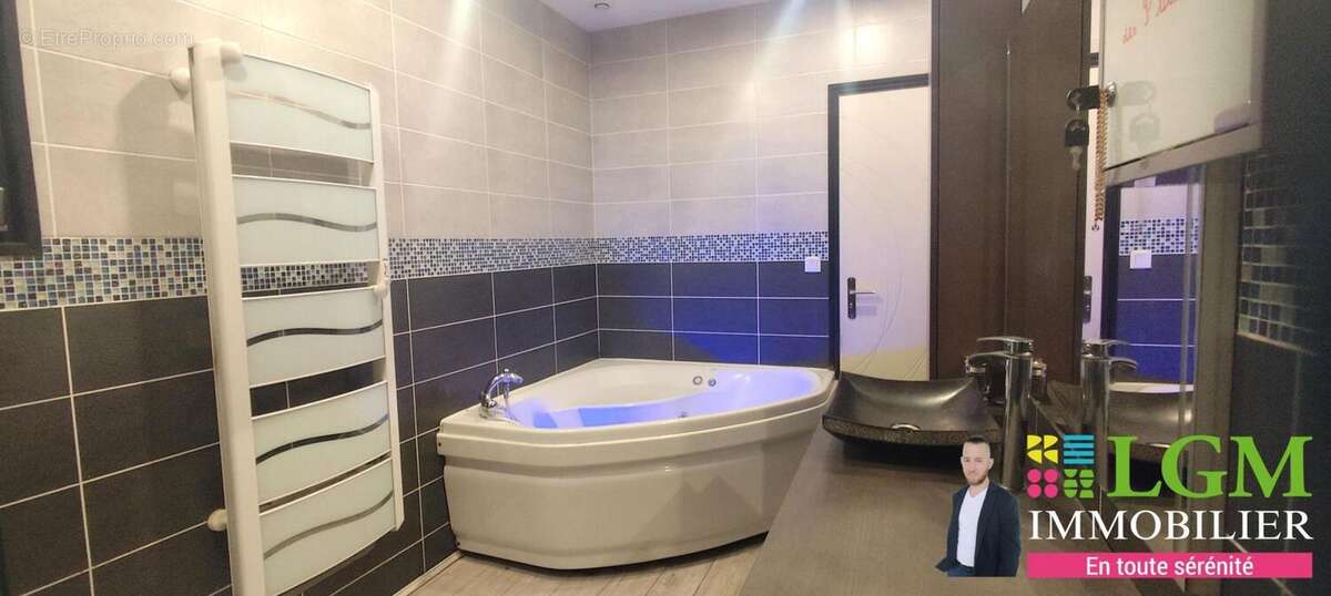 Maison à CHAILLE-LES-MARAIS