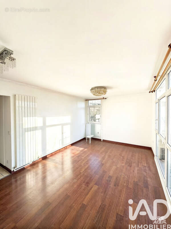 Photo 3 - Appartement à MAISONS-LAFFITTE