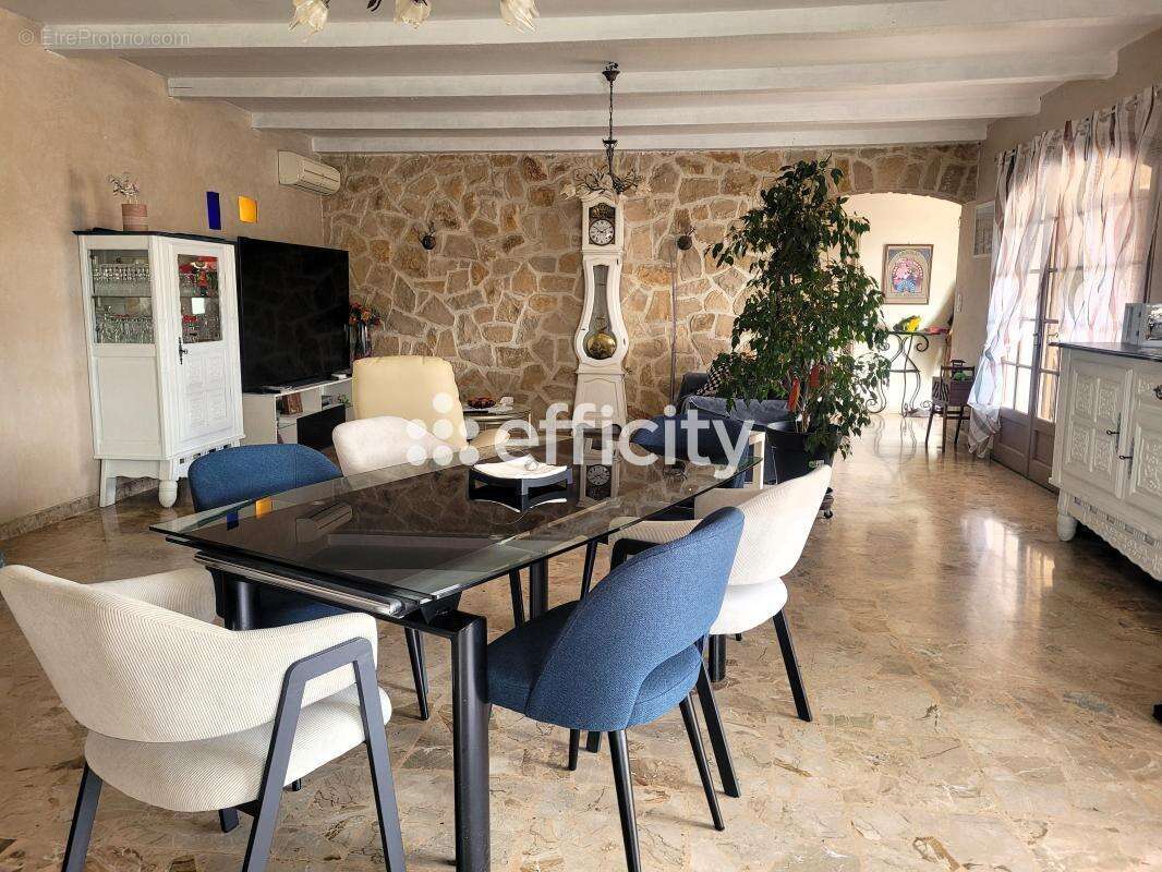 Maison à SANARY-SUR-MER