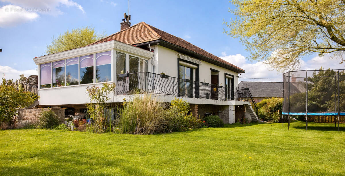 Maison à CAMBRONNE-LES-RIBECOURT