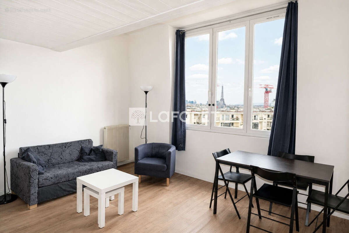 75015 MONTPARNASSE / PASTEUR / VOLONTAIRE Étage élevé - Vue dégagée sans vis-à-vis - Vue Tour Eiffel - Lumineux - Duplex clé en  - photo 3