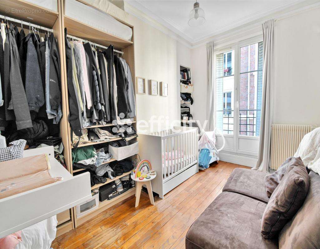 Appartement à ASNIERES-SUR-SEINE