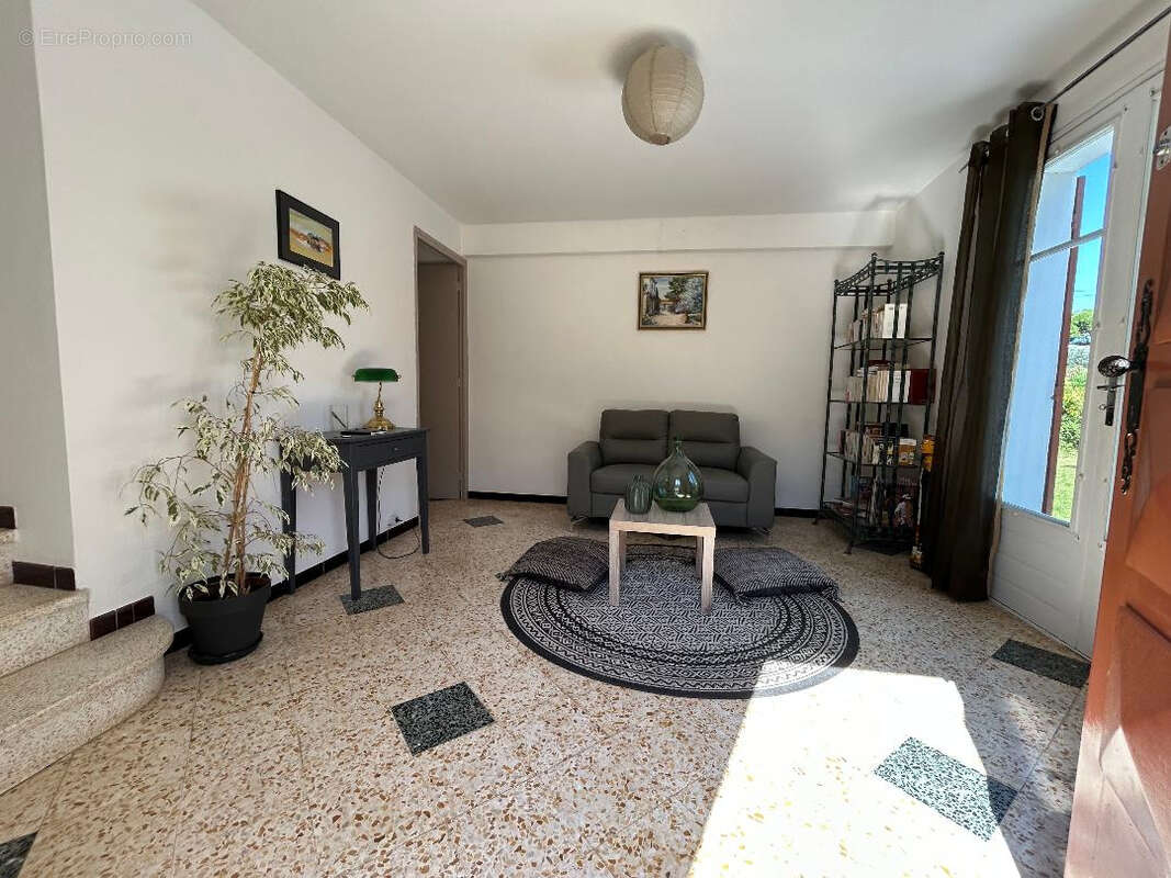 Maison à GONFARON