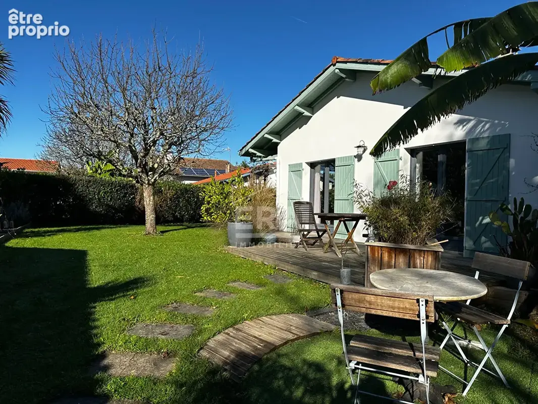 Maison à TARNOS