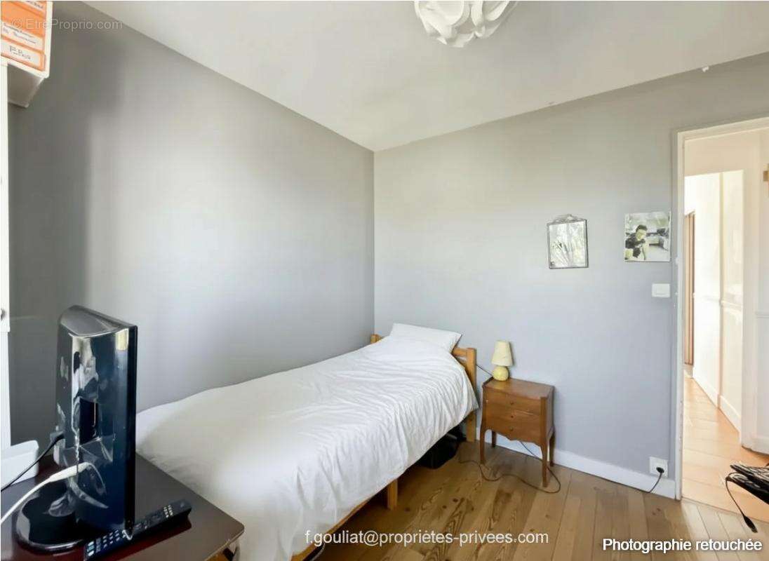 93370 Montfermeil .Maison avec jardin arboré, sans vis a vis - photo 10