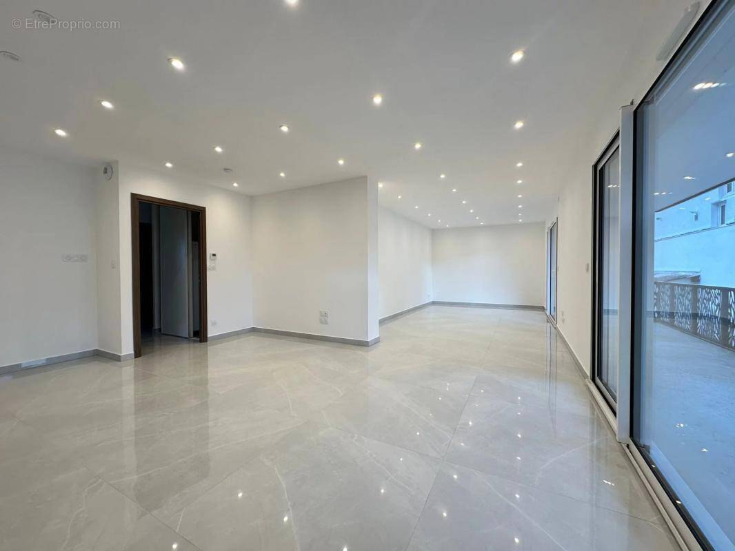 Appartement à GRESY-SUR-AIX