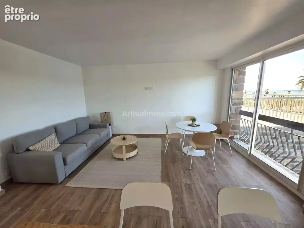 Vente Appartement (83370) 270 000ï¿œ - photo 6