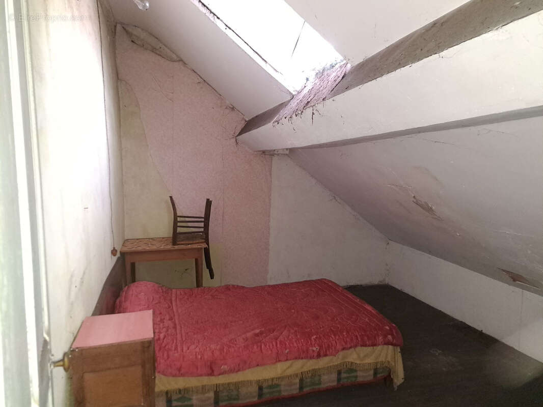 Maison à LE CHAMBON-SUR-LIGNON