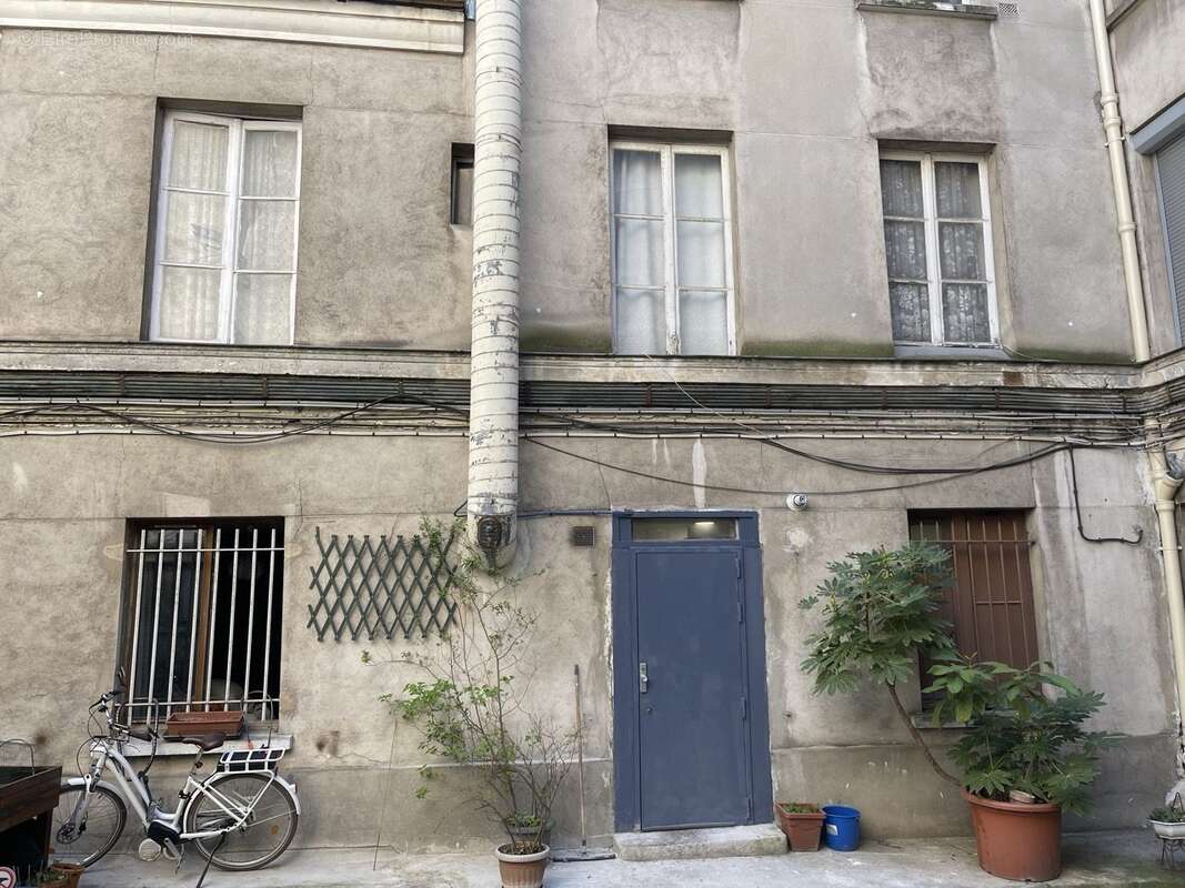 Autre à PARIS-19E