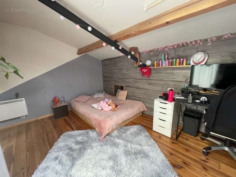Maison de charme avec deux granges et cour intérieur 1370 m2 - photo 20