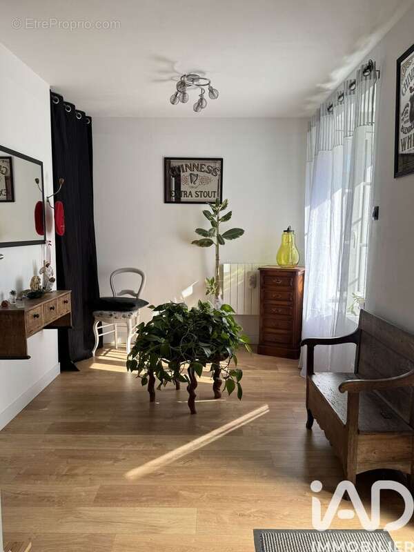 Photo 2 - Maison à LA PORCHERIE