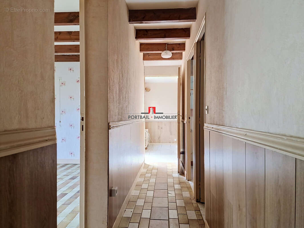 Maison 111 m² à Lansac  - photo 5