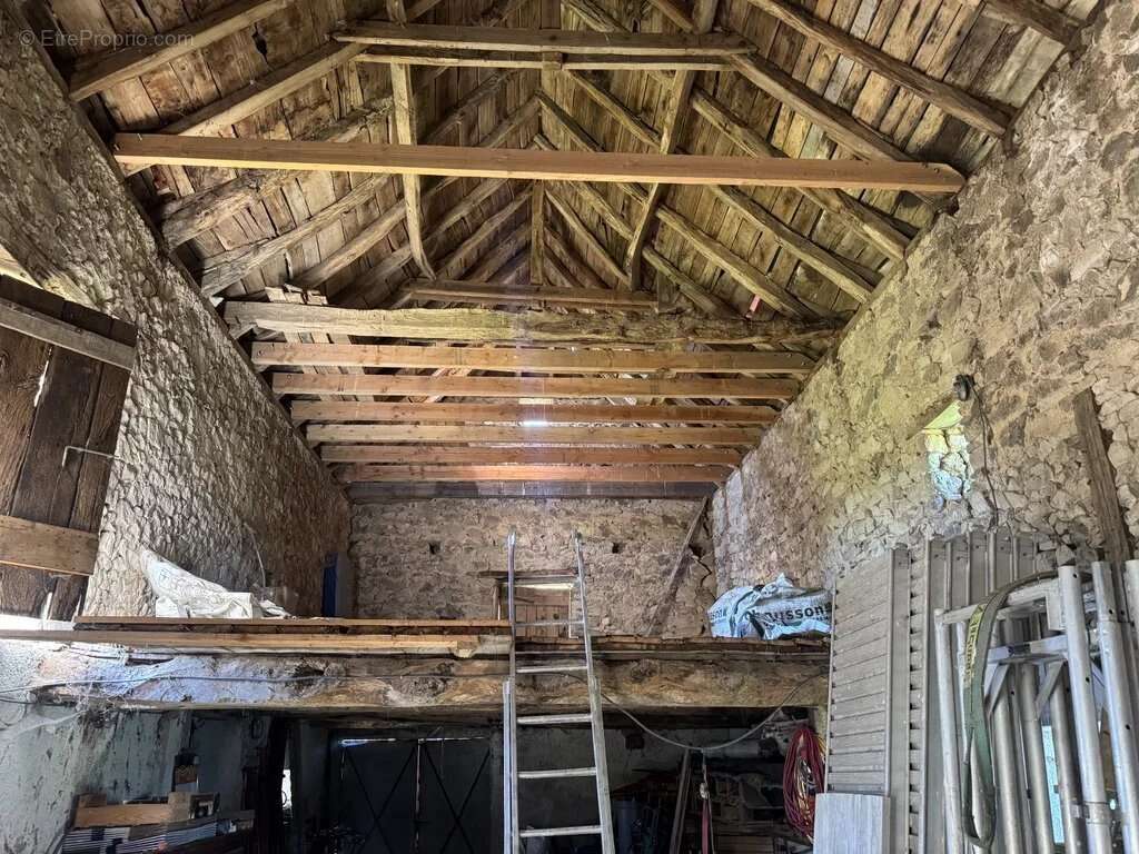 Maison en pierre avec grange et terrain – Sans voisins, proche Villefranche-de-Rouergue - photo 12