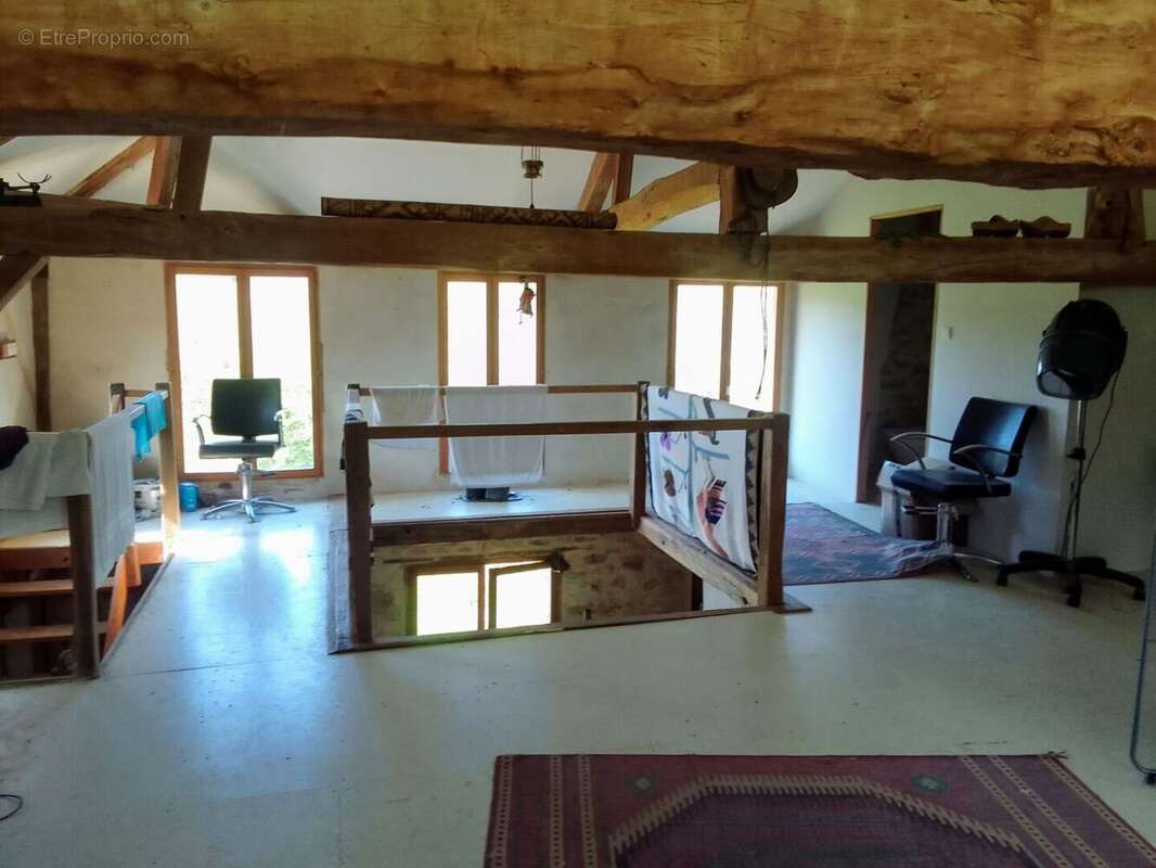 Propriété à vendre proche de Marciac: Maison 4 chambres, à finir de rénover. Cachée et isolée, on y accède par un long chemin. T - photo 10