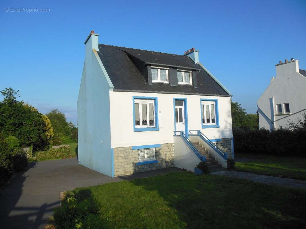 Maison à ROSCANVEL