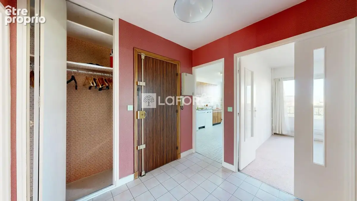 Appartement sans vis-à-vis - Balcon + Loggia + Box - photo 7
