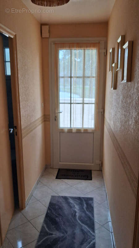 Maison à VILLAINES-LA-JUHEL