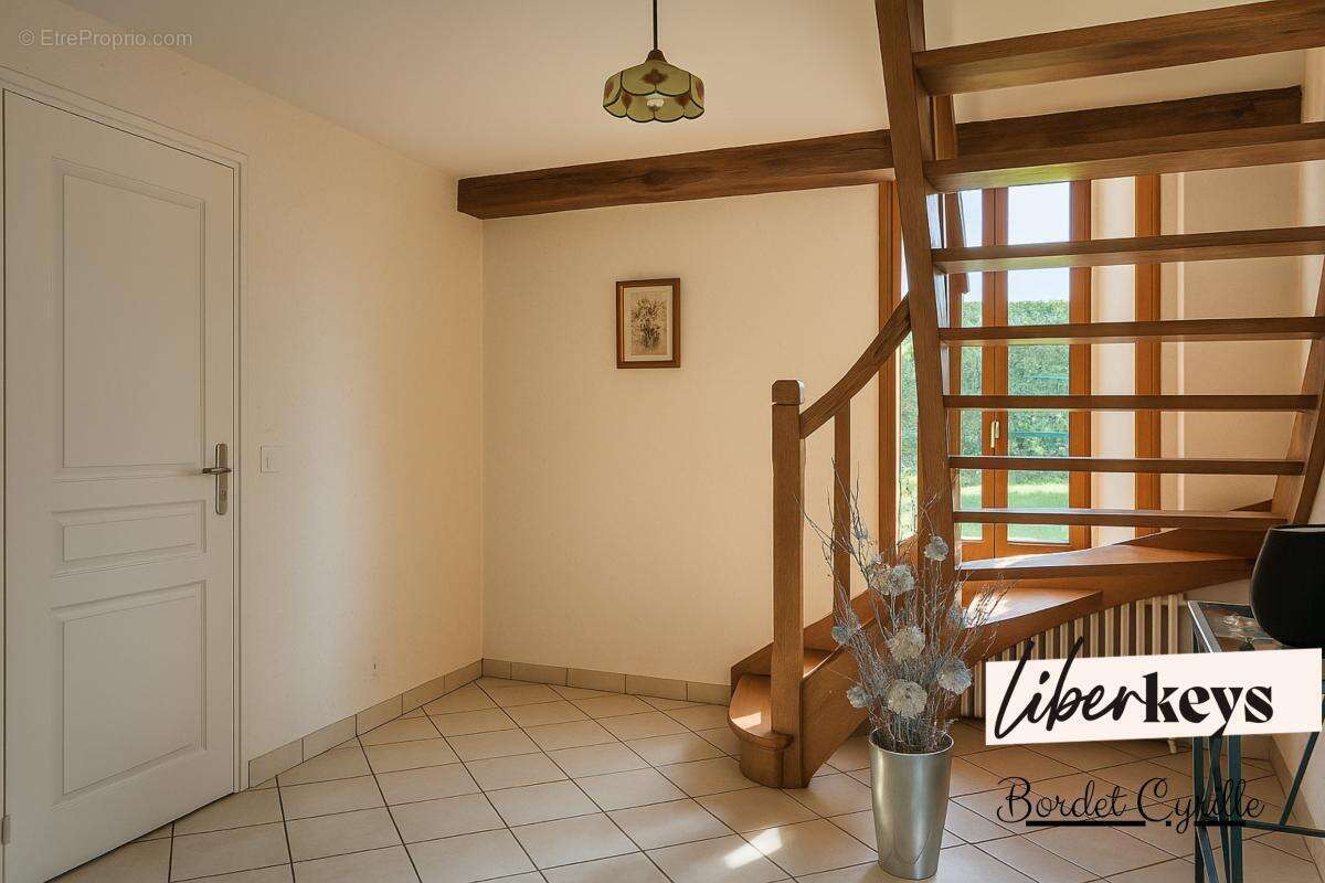 Maison à SAINT-BENIGNE