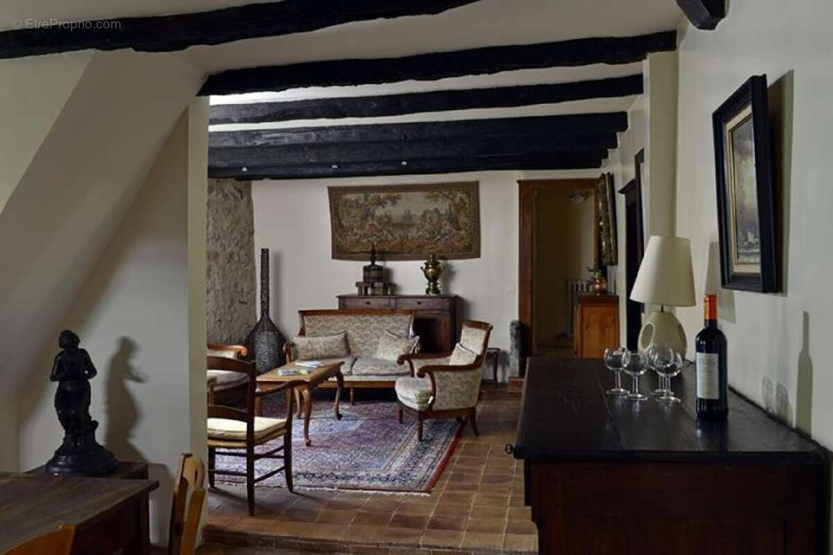 Maison 190 m² à Cras  - photo 4