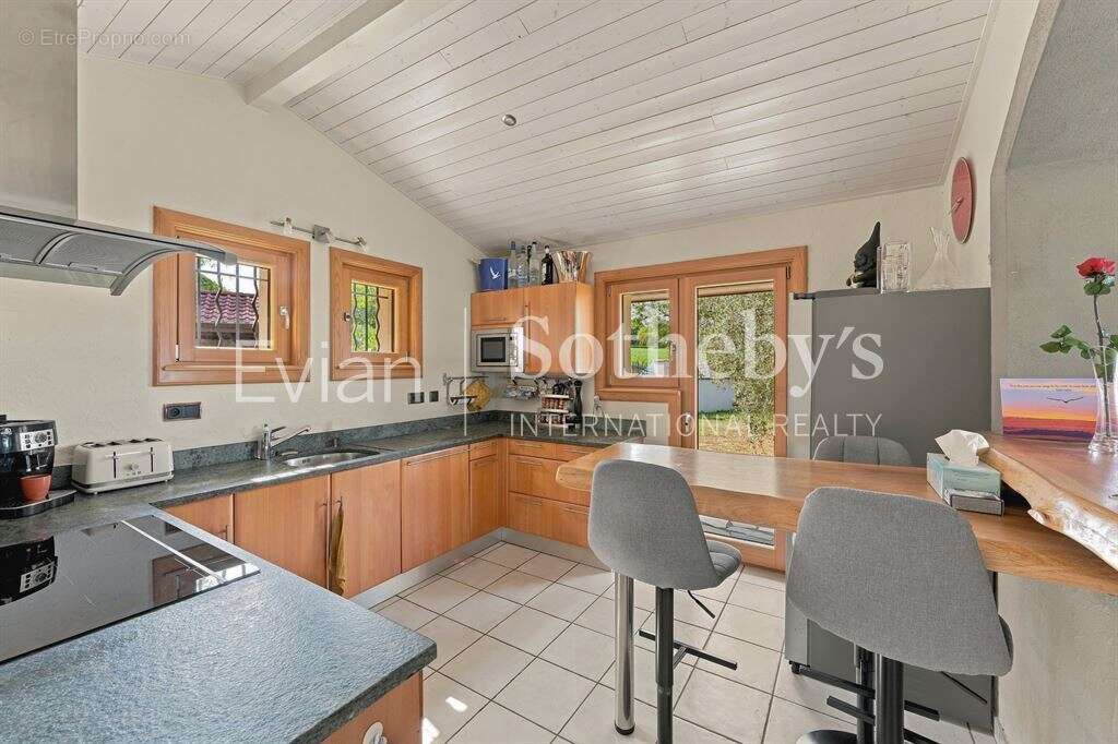 Villa à Chens-sur-Léman avec piscine et annexe - photo 13