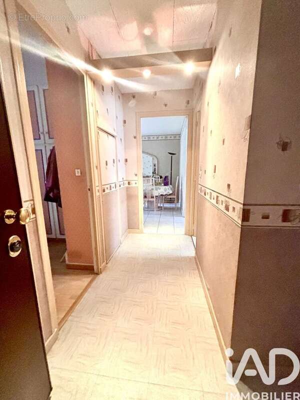 Photo 5 - Appartement à LE BOURGET