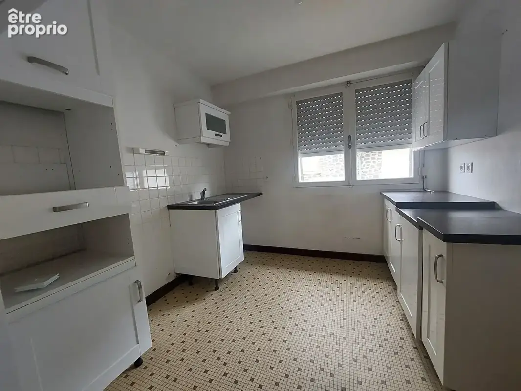 Appartement T3 à rafraichir TINTENIAC Centre - photo 2