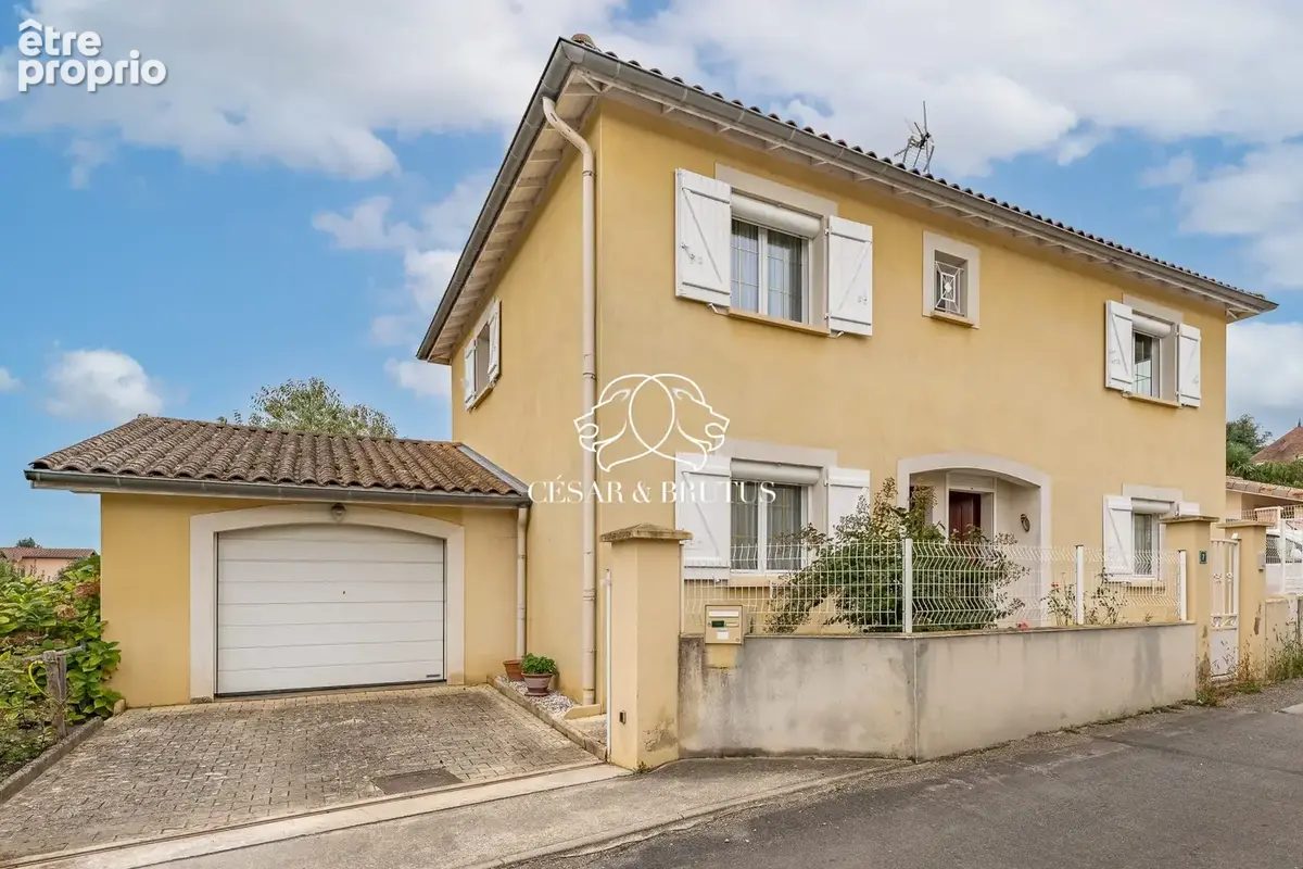 vue de la rue  - Maison à CHAPONNAY
