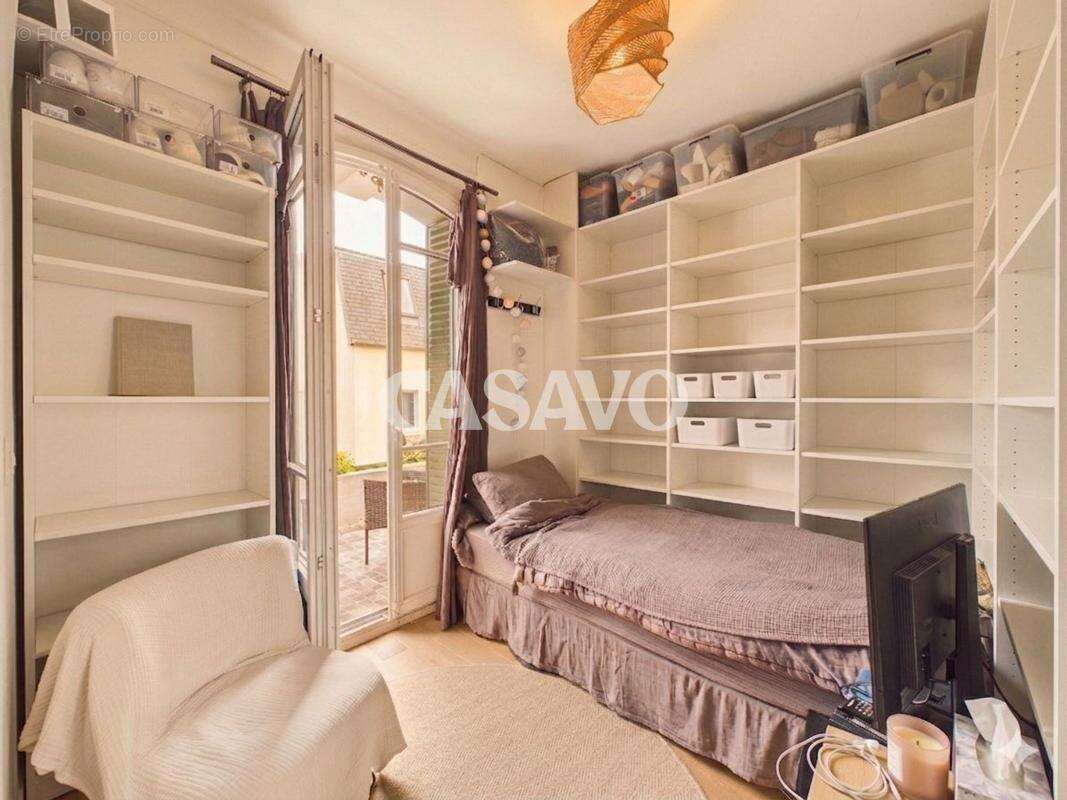 Maison à LE PERREUX-SUR-MARNE