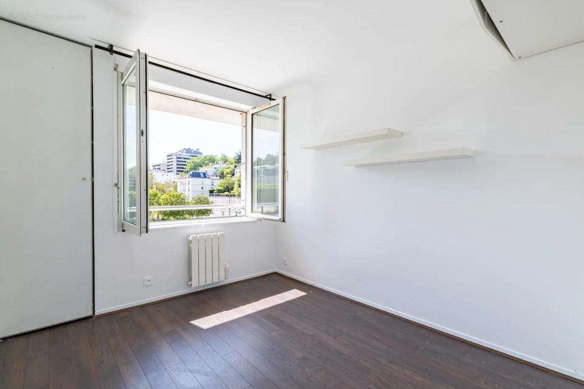 Appartement 3 pièces de 74 m² à Sèvres - photo 10